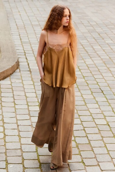 TOP MUCHA Amarillo