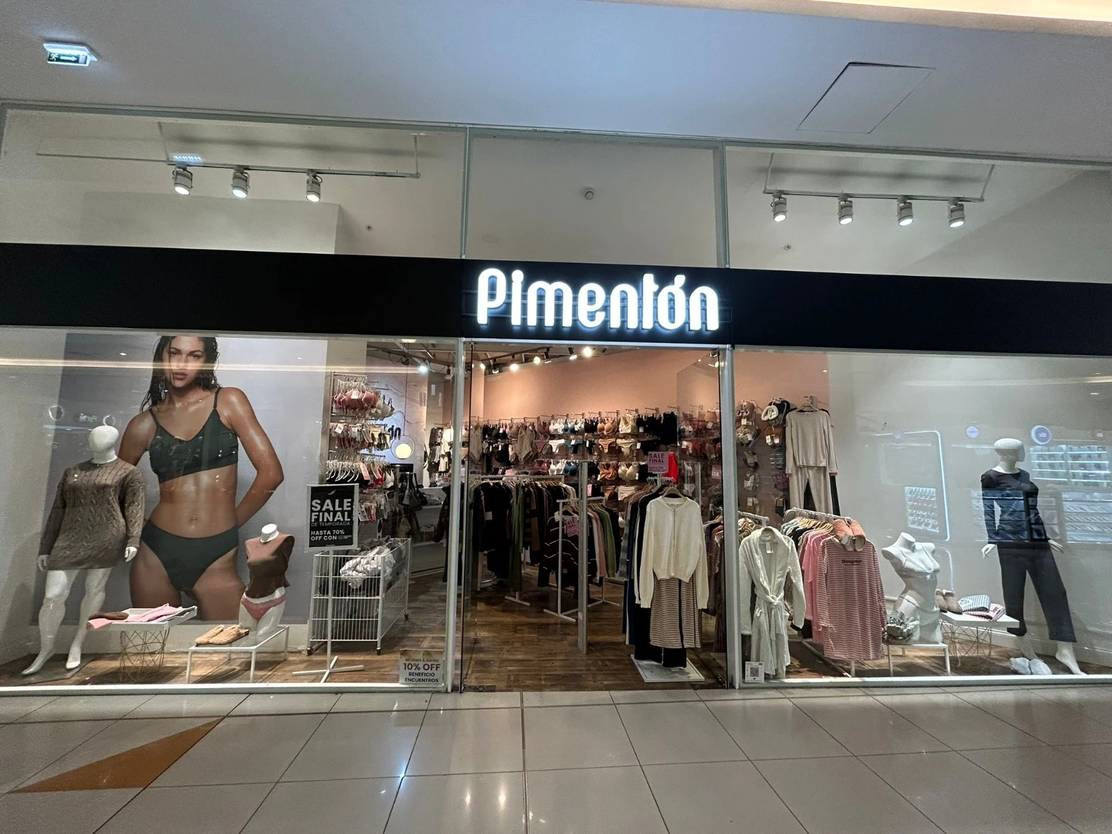 Las Piedras Shopping