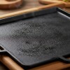 Plancha cuadrada hierro con base madera 24 cm SANT Plancha cuadrada hierro con base madera 24 cm SANT