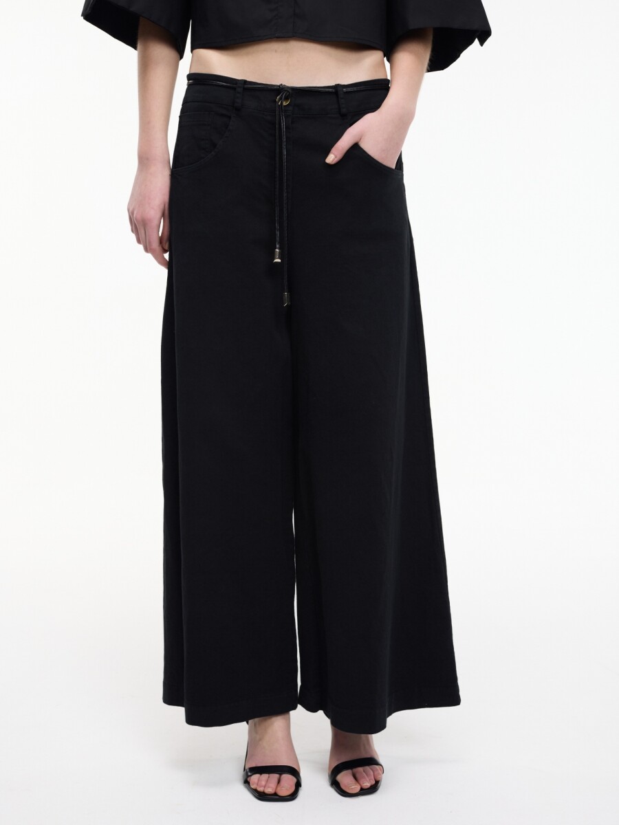 PANTALÓN ANCHO 
