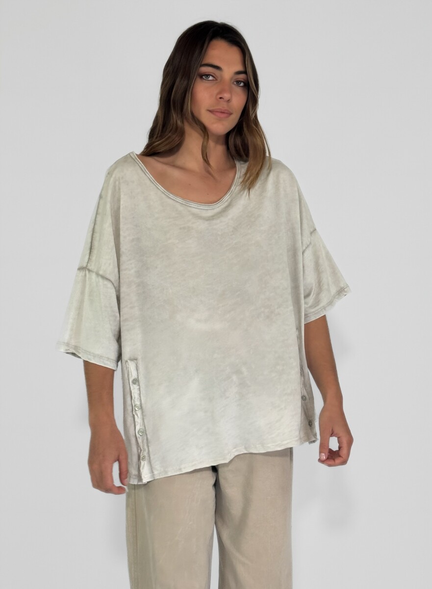 REMERA SOVANA - BEIGE 
