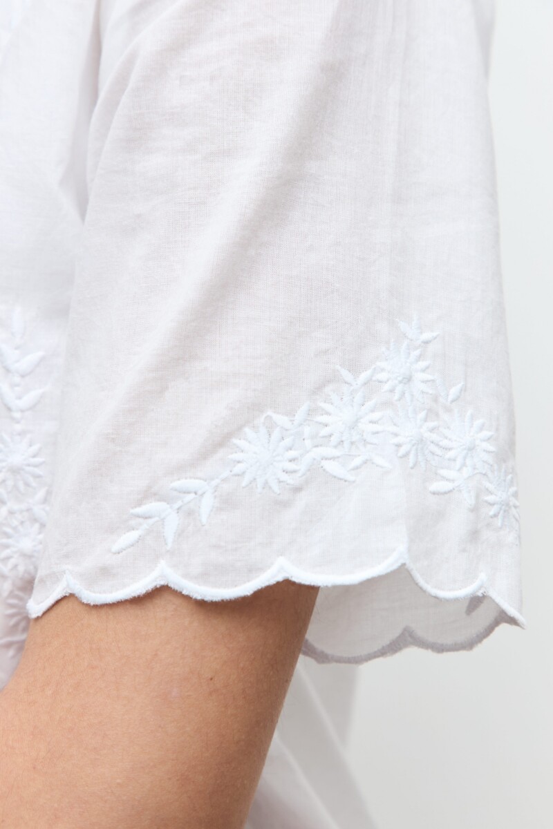 Camisa bordada blanco