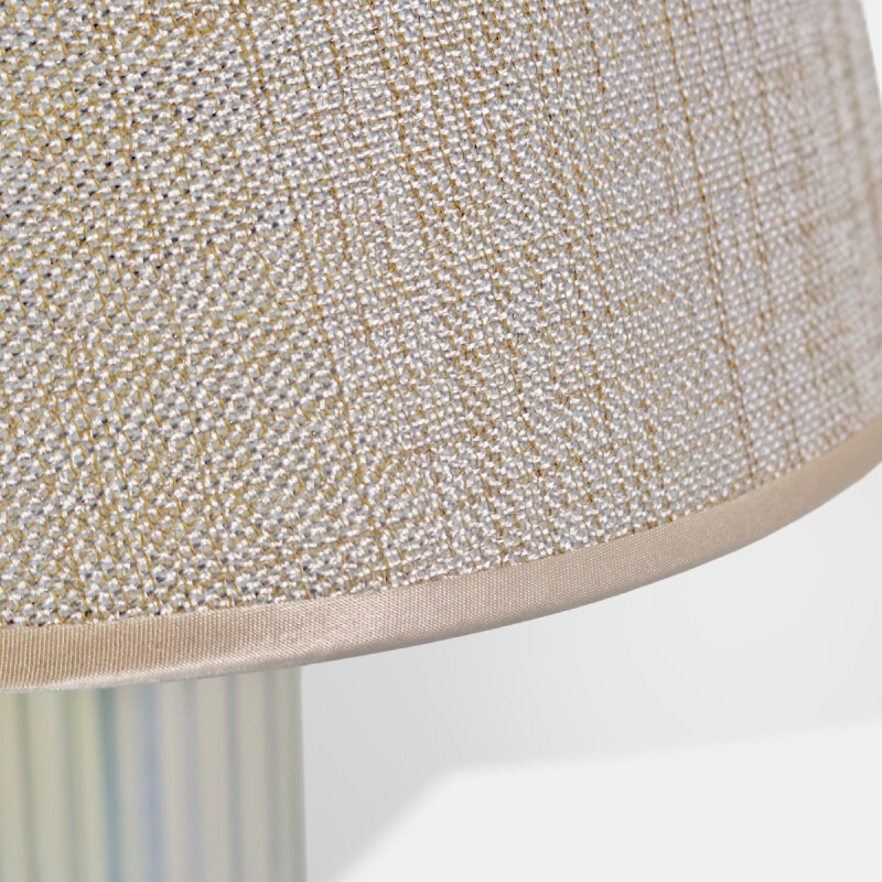 LAMPARA BEIGE/PLATA P/MESA 37X22CM Unica