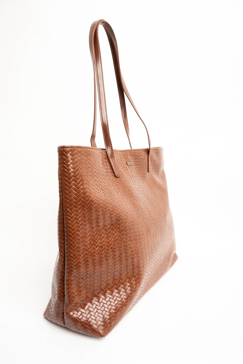 Travel Bag Trenzada Cuero Vegano Whisky
