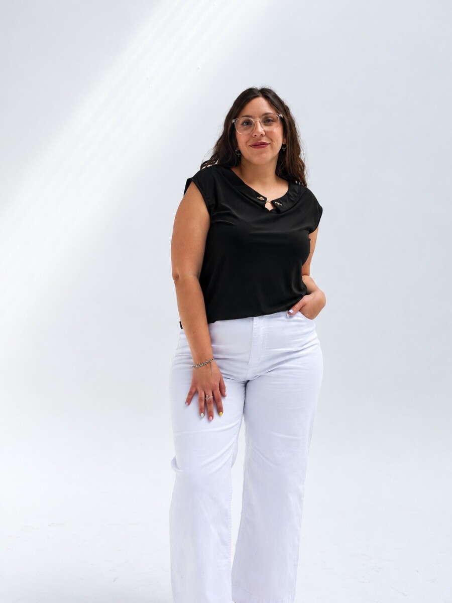 Musculosa Zafiro Negro