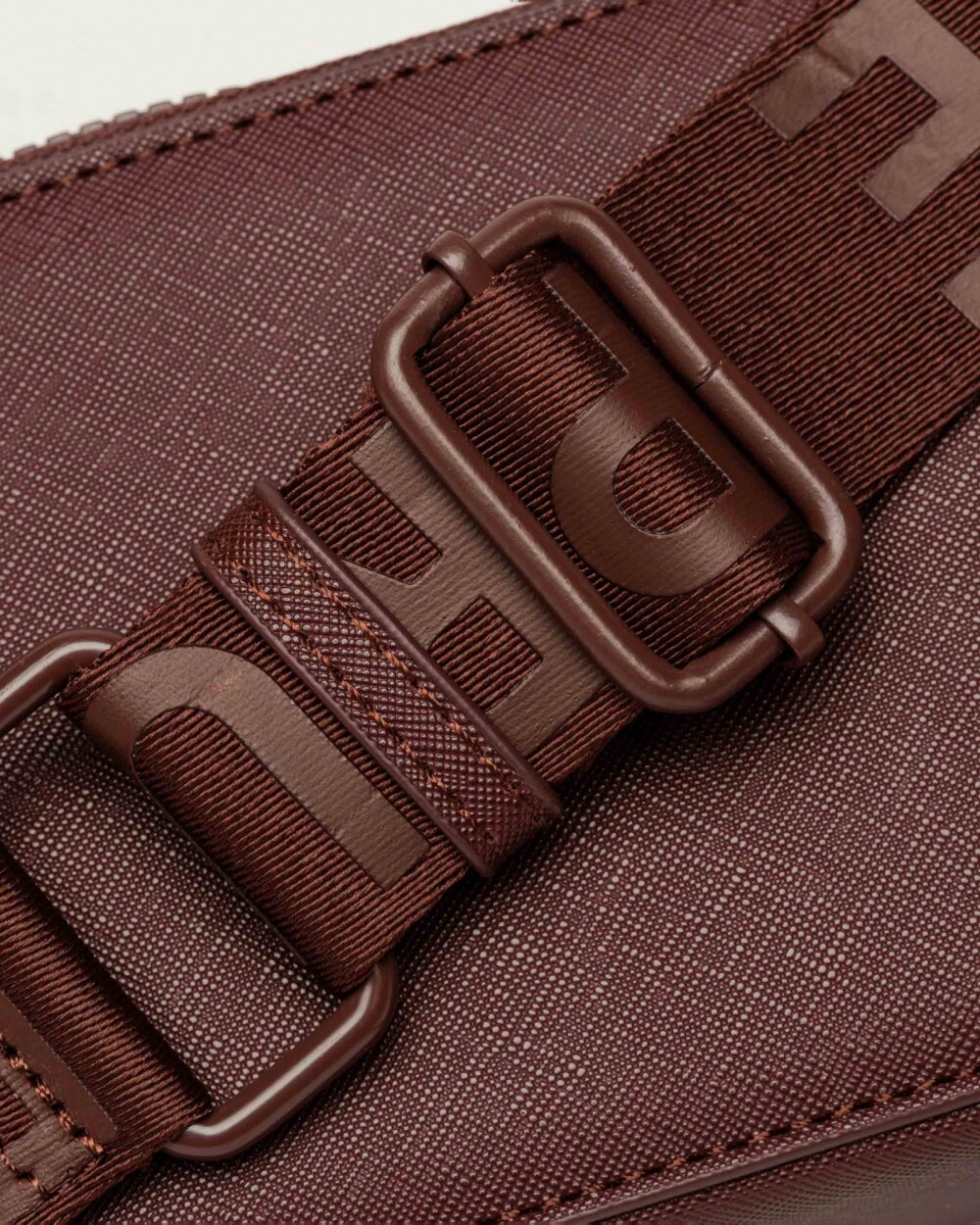 Mini bag New Penny en efecto cuero Bordeaux
