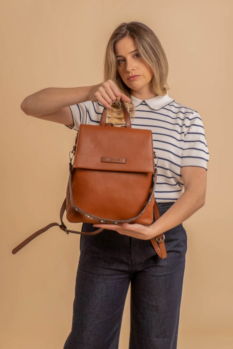 MOCHILA JAZMIN - HABANO 