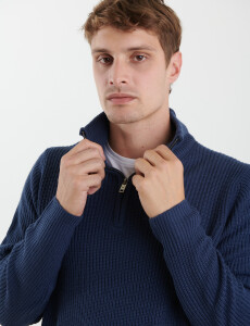 470587 SWEATER PUNTO MEDIO CIERRE HARRY Azul Oscuro