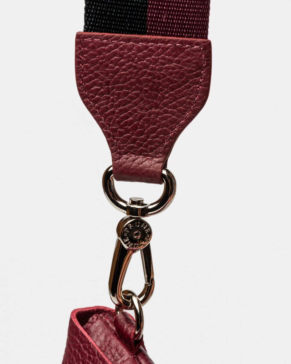 Morral Olivia En Cuero Graneado Bordeaux