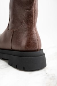 Bota Cuero Hebilla Cafe