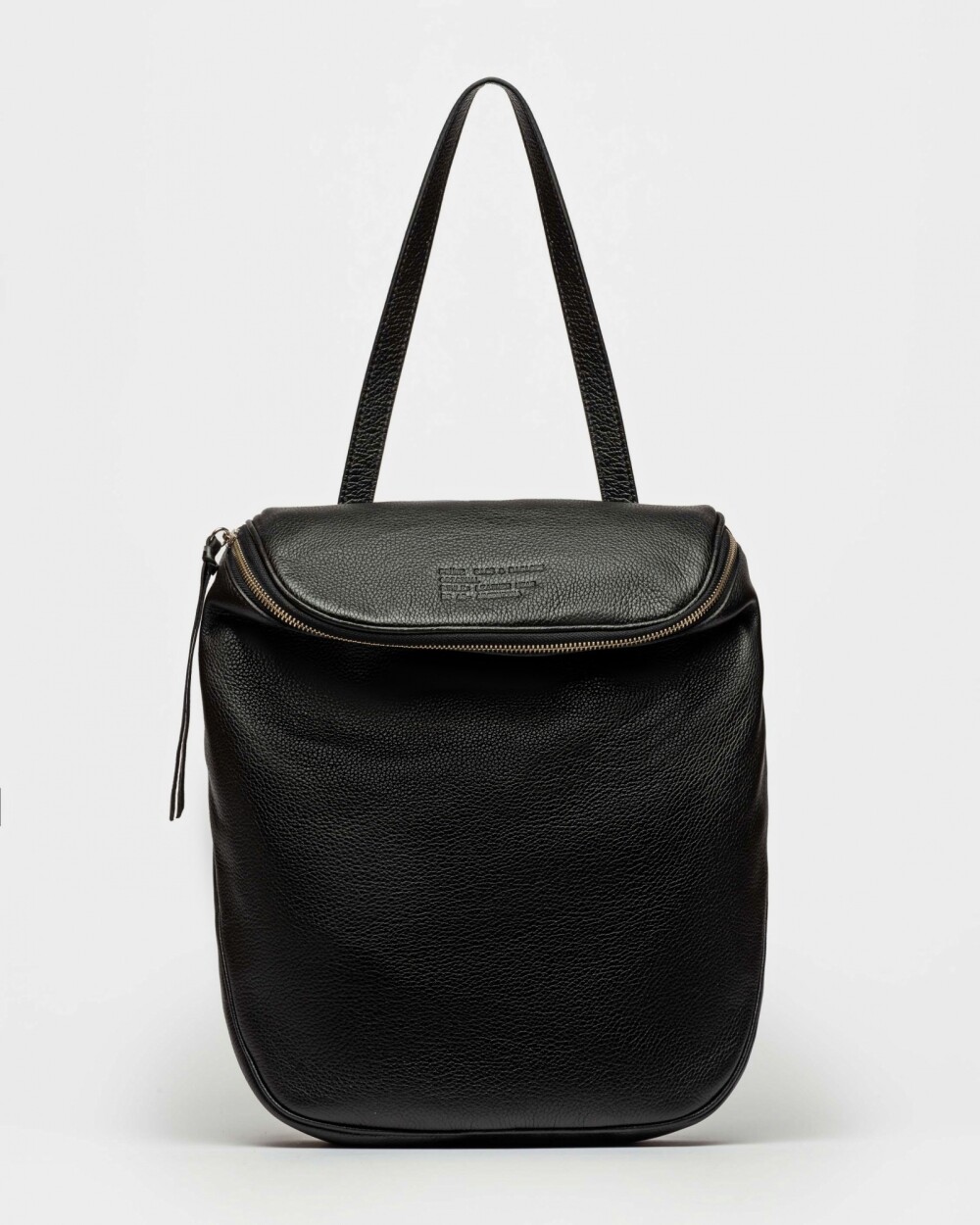 Mochila Soft En Cuero Graneado Negro