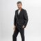 Traje liso negro