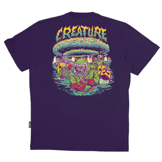 Remera Creature Doomsday Violeta Remera Creature Doomsday Violeta