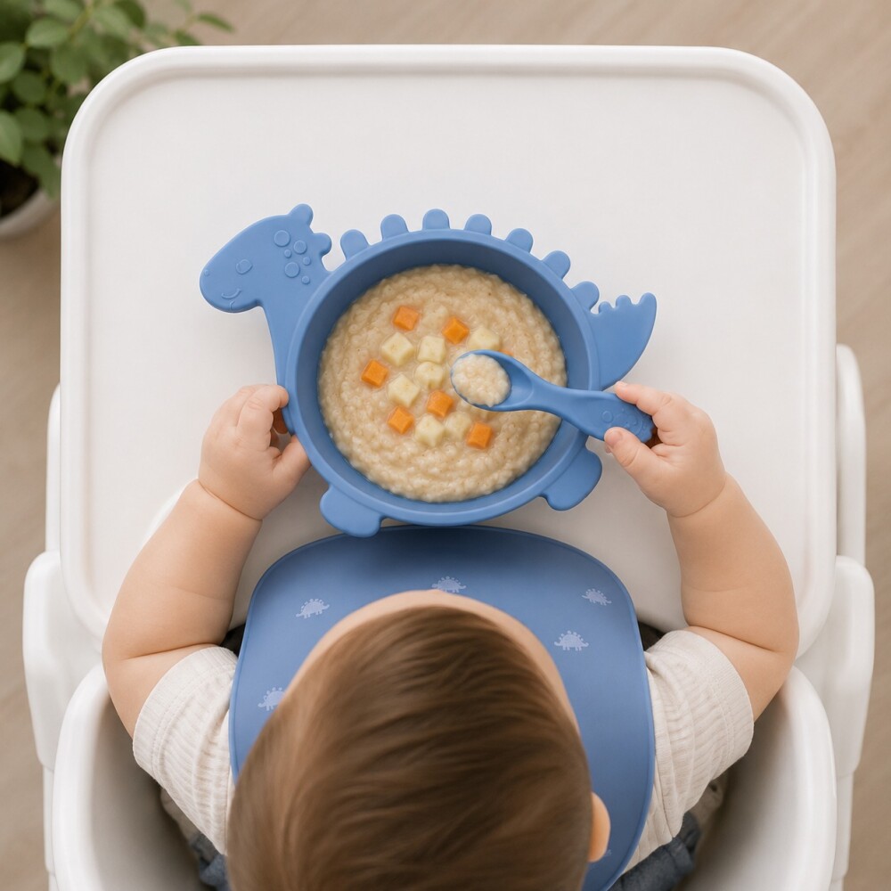 Set silicona plato y cuchara P&F celeste dino