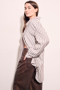 Blusa Raya Negra Y Cruda Cafe