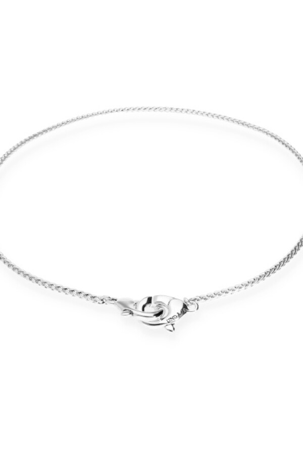 COLLAR BAÑADO EN PLATA CON DETALLE DE MOSQUETÓN ENTRELAZADO Colgante