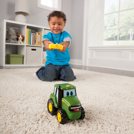 Tractor Johnny a control remoto Tractor Johnny a control remoto