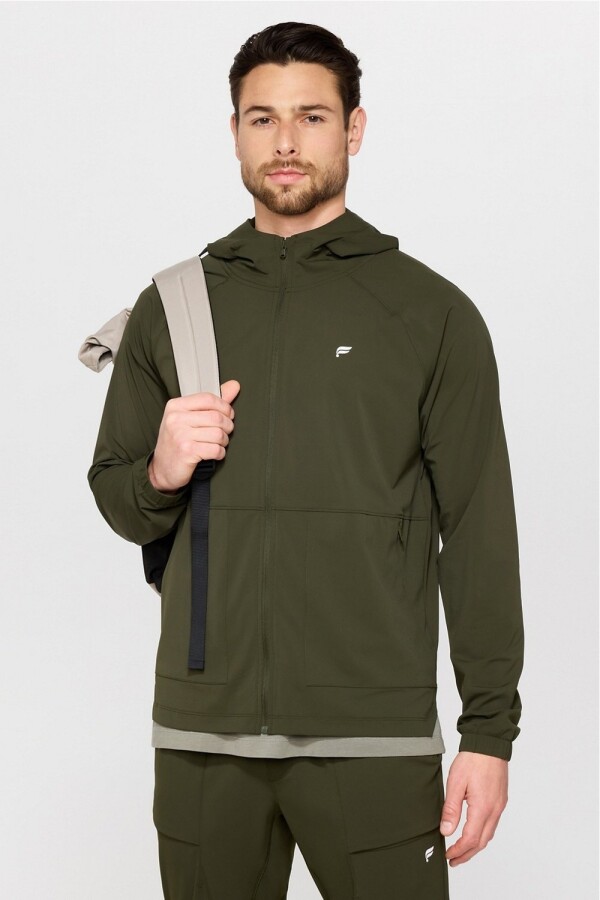 Casaca Training The One Jacket Hombre Dark Olive
