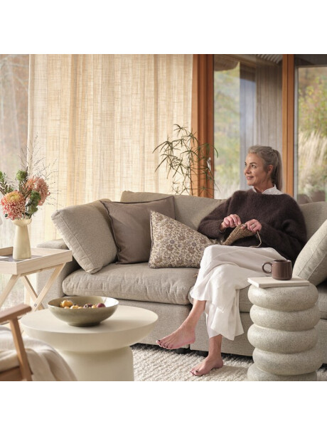 Pedestal GRAM 37x35 travertino Pedestal GRAM 37x35 travertino