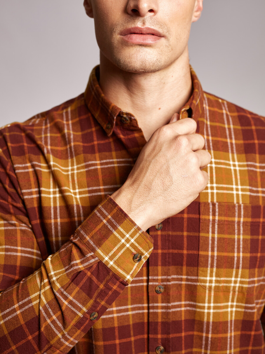 Camisa m/l franela cuadros - marron 