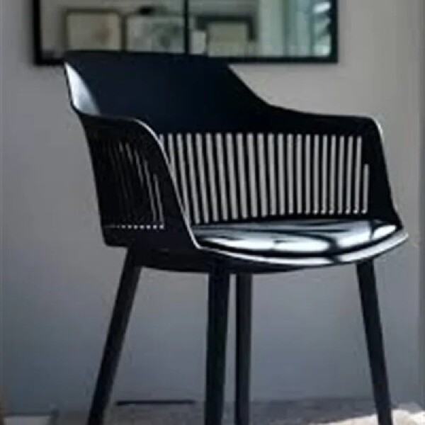 Silla Comedor Cocina Aurora Marcela Nórdica Apoyabrazos 83Cm Negro 1