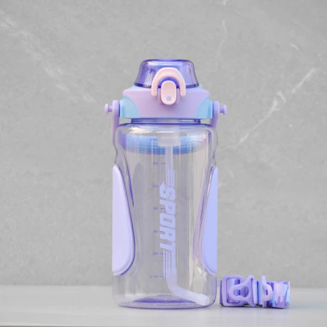 Botella Deportiva Plástica Con Sorbito 1.6L Botella Deportiva Plástica Con Sorbito 1.6L