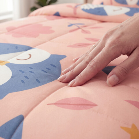 Acolchado 1 Plaza Doble Faz Microfibra Térmico 150 x 230cm - Búho Acolchado 1 Plaza Doble Faz Microfibra Térmico 150 x 230cm - Búho