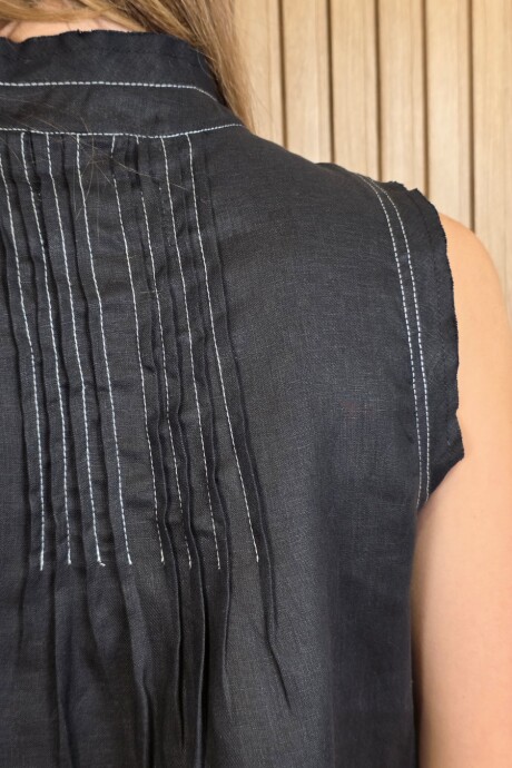 Musculosa Annie Puro Lino Negro