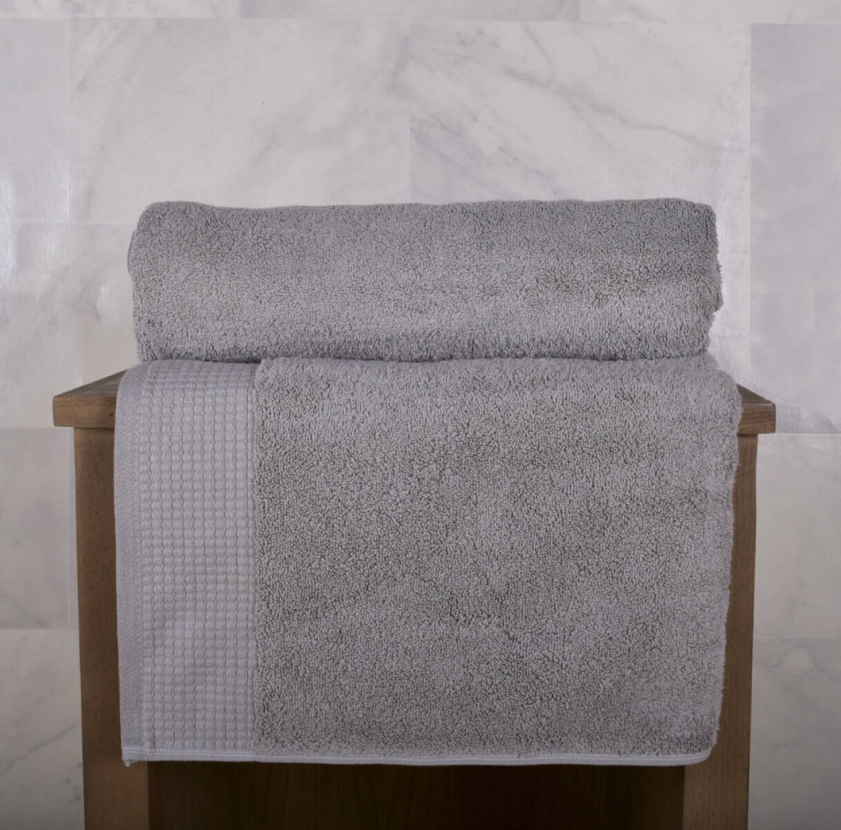 Toalla Prestige Gris - Cuerpo Plus 