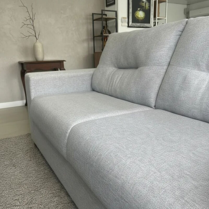 Sofa 3.5 cuerpos 2.13mts - Tapizado tela gris Sofa 3.5 cuerpos 2.13mts - Tapizado tela gris