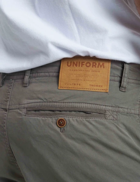 Pantalón cargo Andino 24 Gris