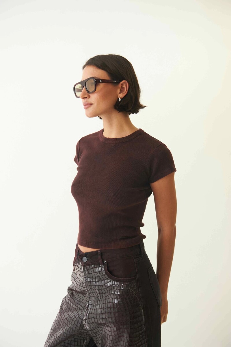 REMERA MAREA Bordo