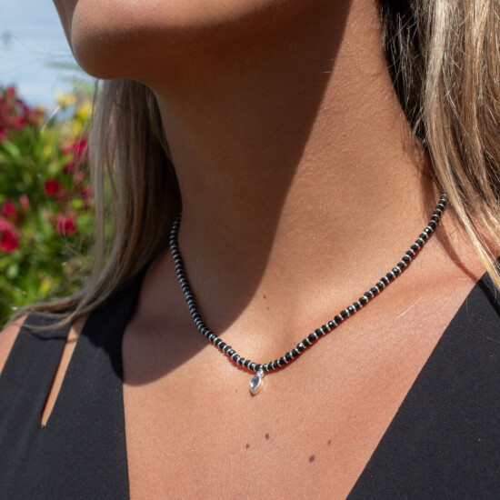 Collar Cadena Karvik Dije Espinela Negra Y Labradorita Plata 925 0