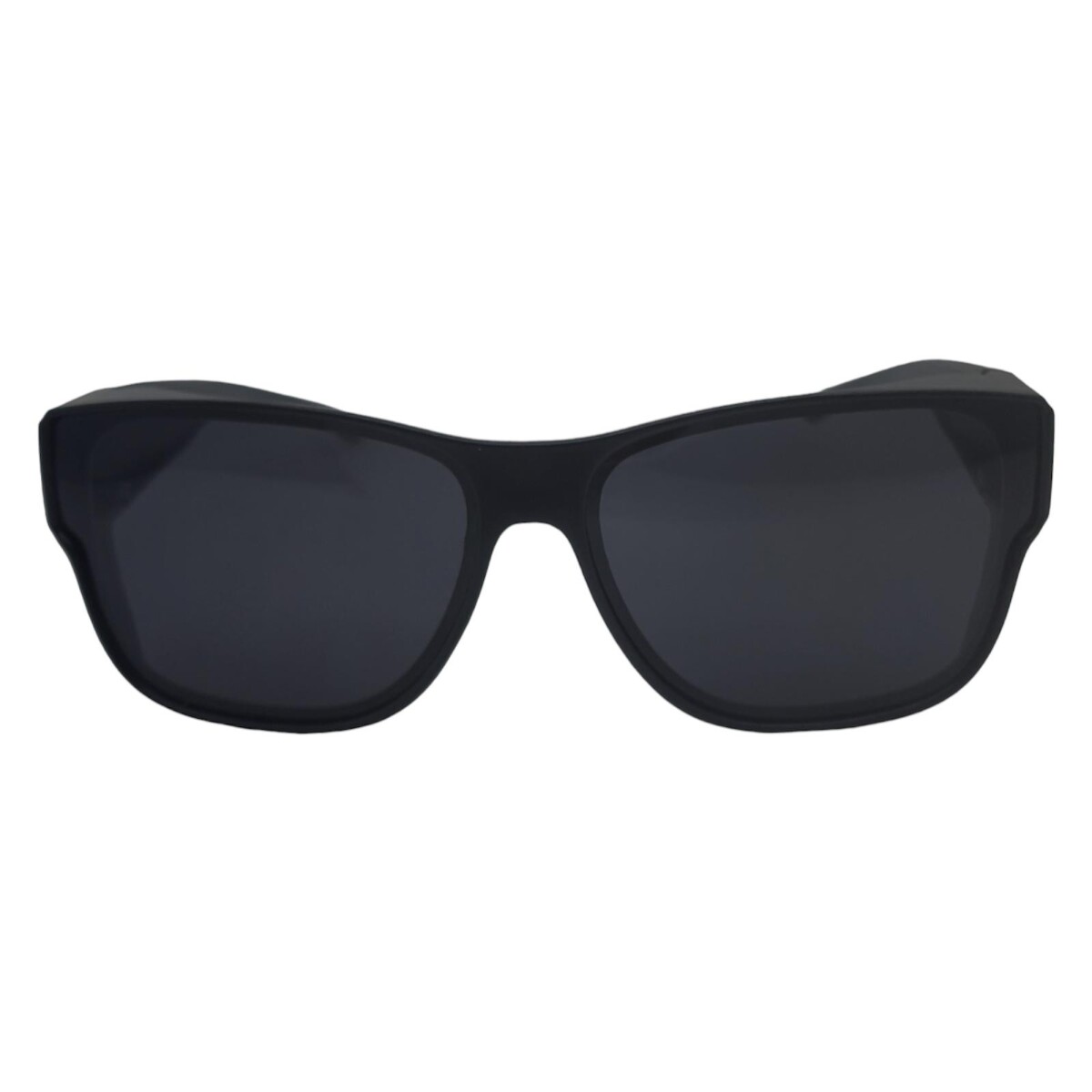 SMS00220 - negrouniforme 