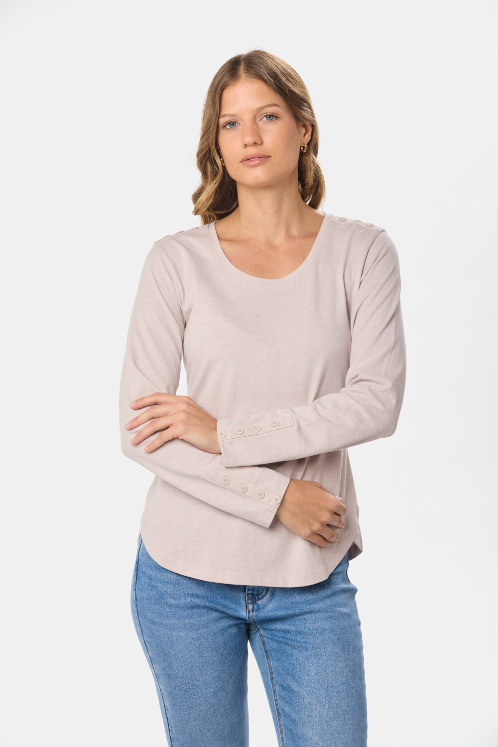 REMERA LISA CON BOTONES Beige