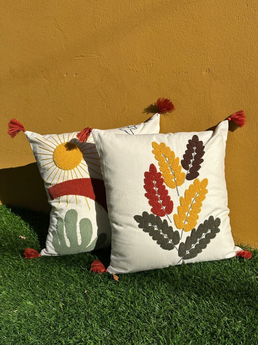 Funda Almohadón Bordada - Modelo 8 