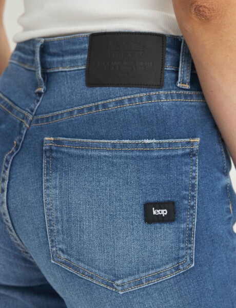 Jean Perla New Lav S25