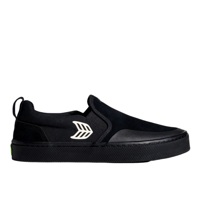 Championes Cariuma Slip On Skate Pro - All black Championes Cariuma Slip On Skate Pro - All black