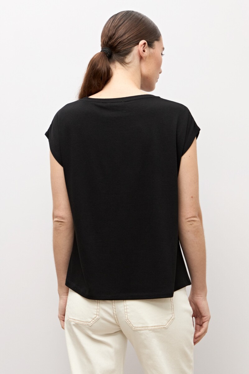 Blusa frente estampado negro