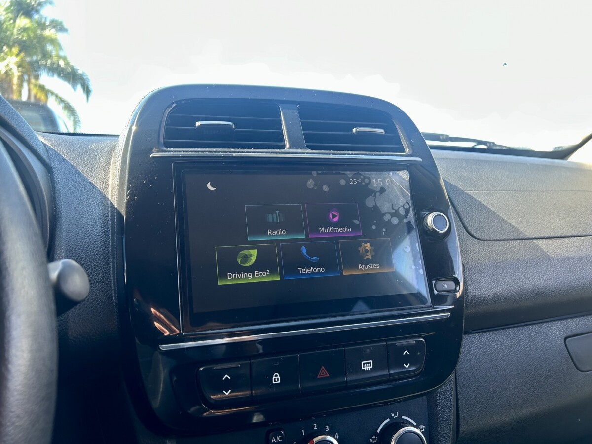 Renault Kwid Intens EXCELENTE ESTADO! | Permuta / Financia Renault Kwid Intens EXCELENTE ESTADO! | Permuta / Financia