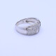 Anillo oro 18k blanco con brillantes baguette y redondos. Anillo oro 18k blanco con brillantes baguette y redondos.