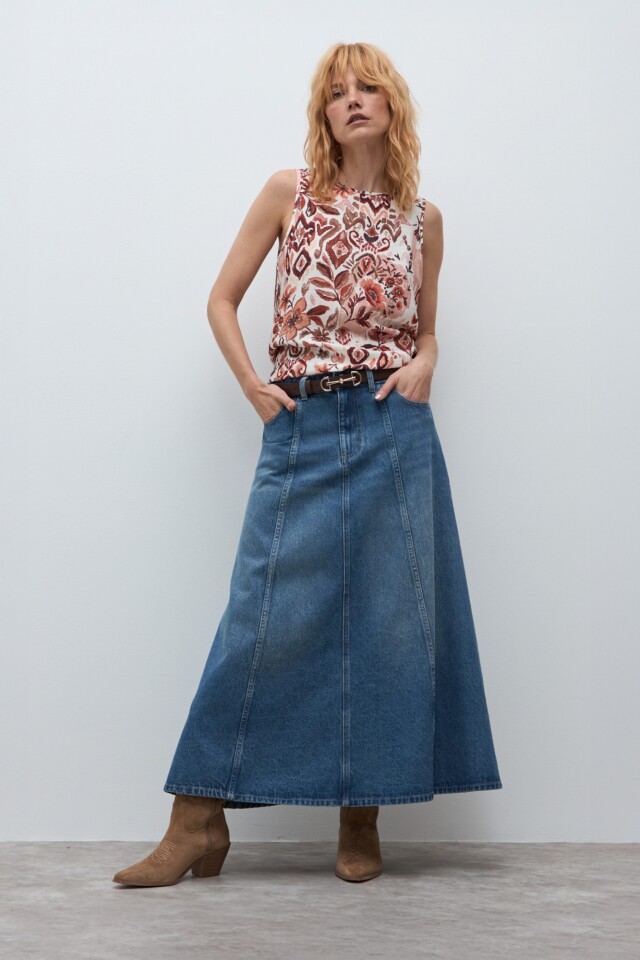 Blusa estampa floral boho lacre
