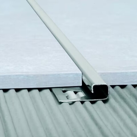 Acero inox. Terminación Cuadrada 10mm x 2.5mt Brillo Acero Inox. Terminación Cuadrada 10mm X 2.5mt Brillo