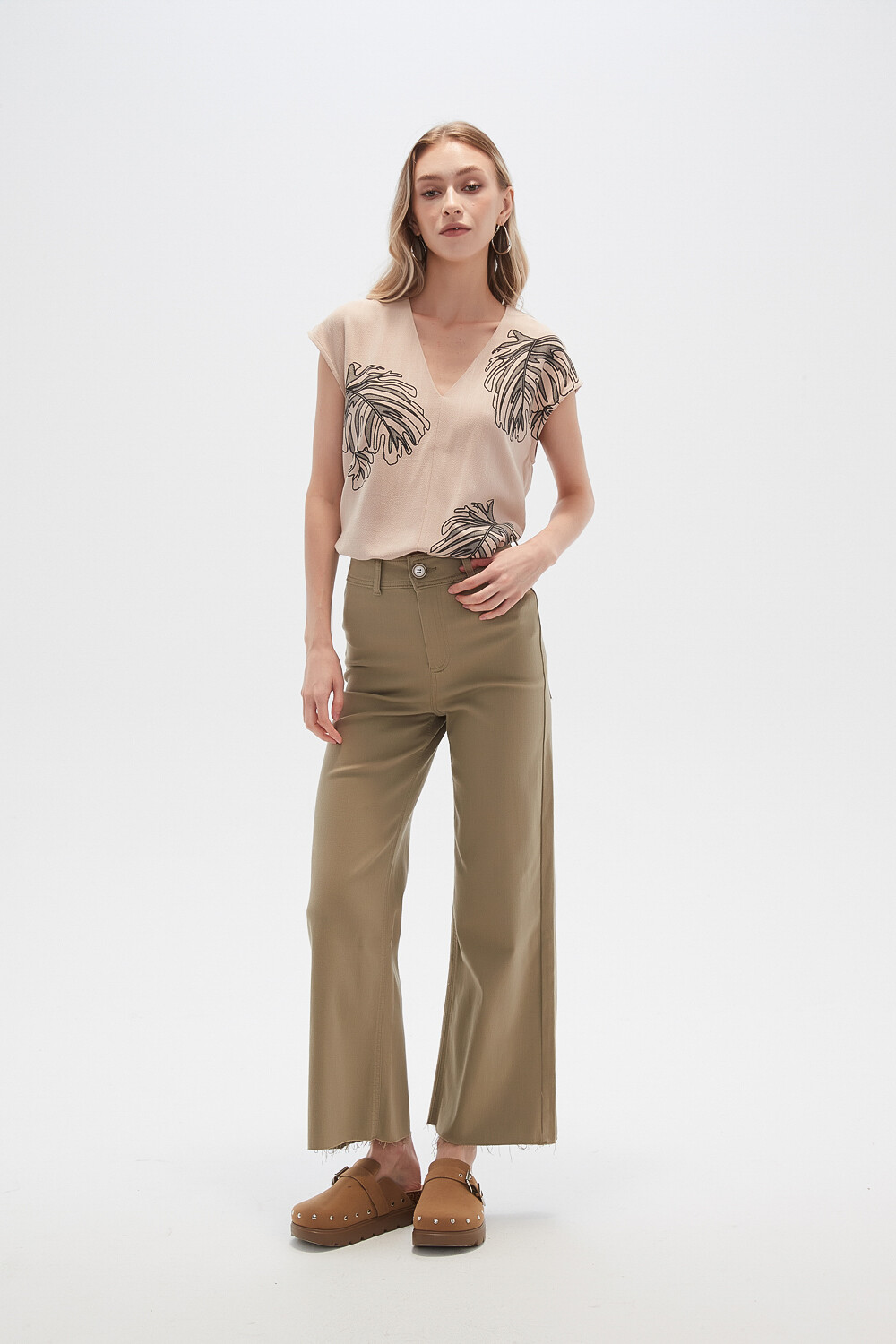 Pantalon Tesa Verde Oliva Claro