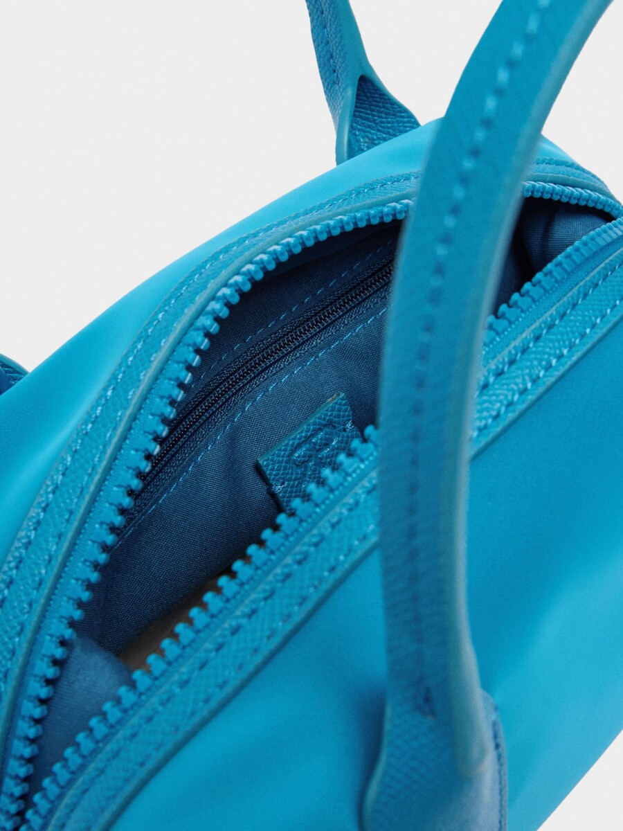 Bolso Tote Textura Suave Con Bandolera azul
