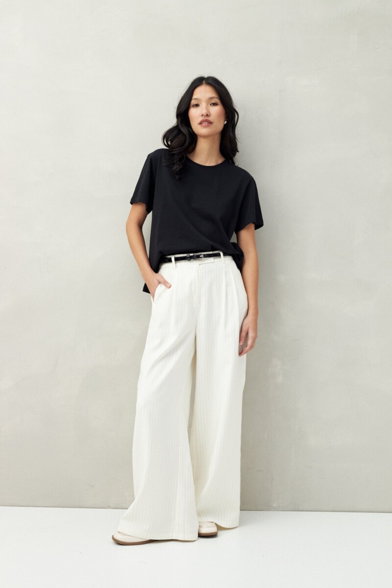 REMERA ORELIA Negro