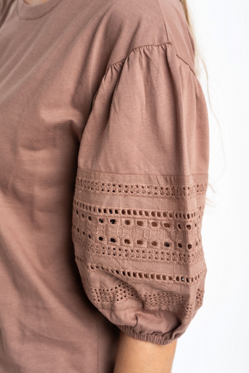 Remera Algodón Combinada Mocha