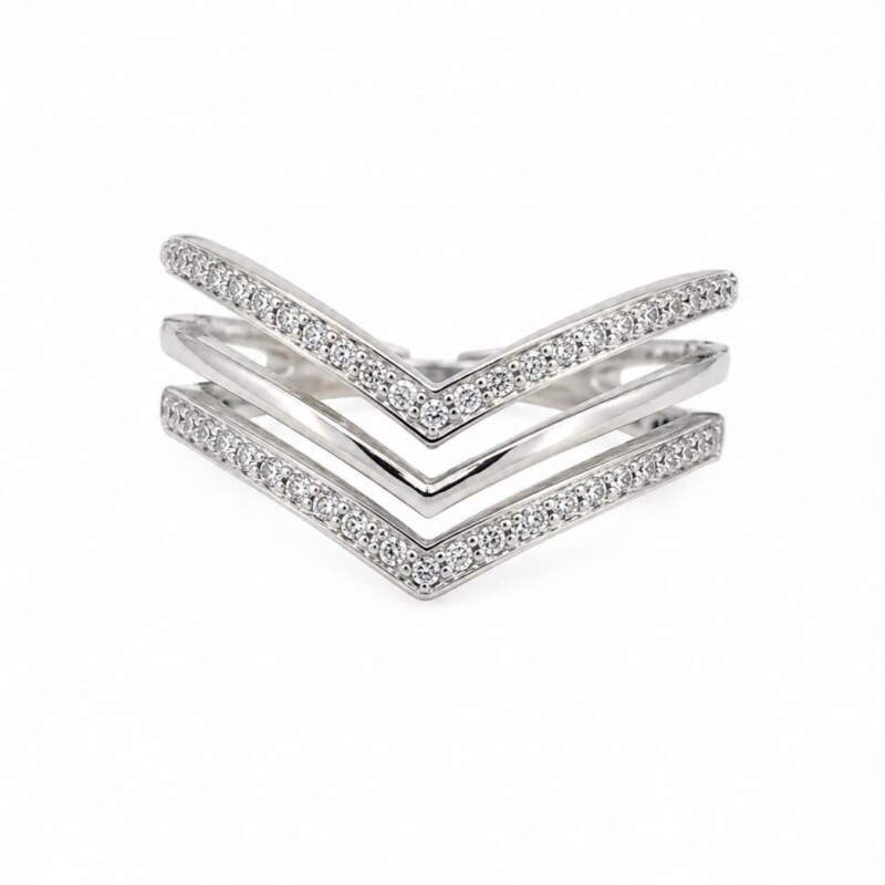 Anillo modelo triple valentino con zirconias Anillo modelo triple valentino con zirconias