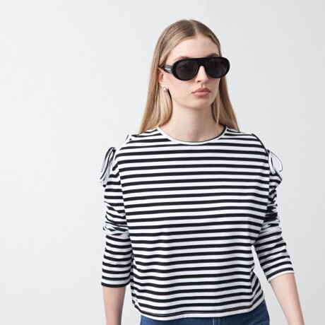 REMERA SENDAI Negro/Blanco