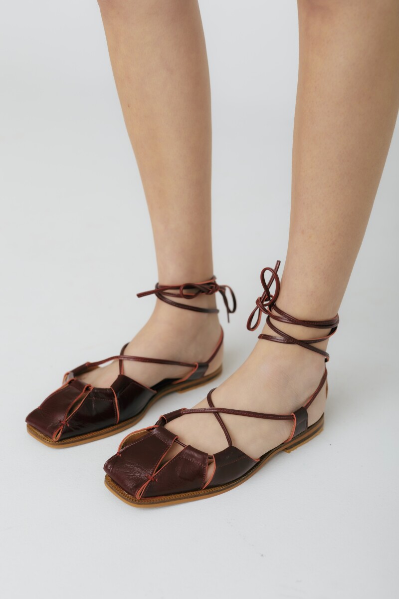 PRE VENTA SANDALIA BERRY Bordo
